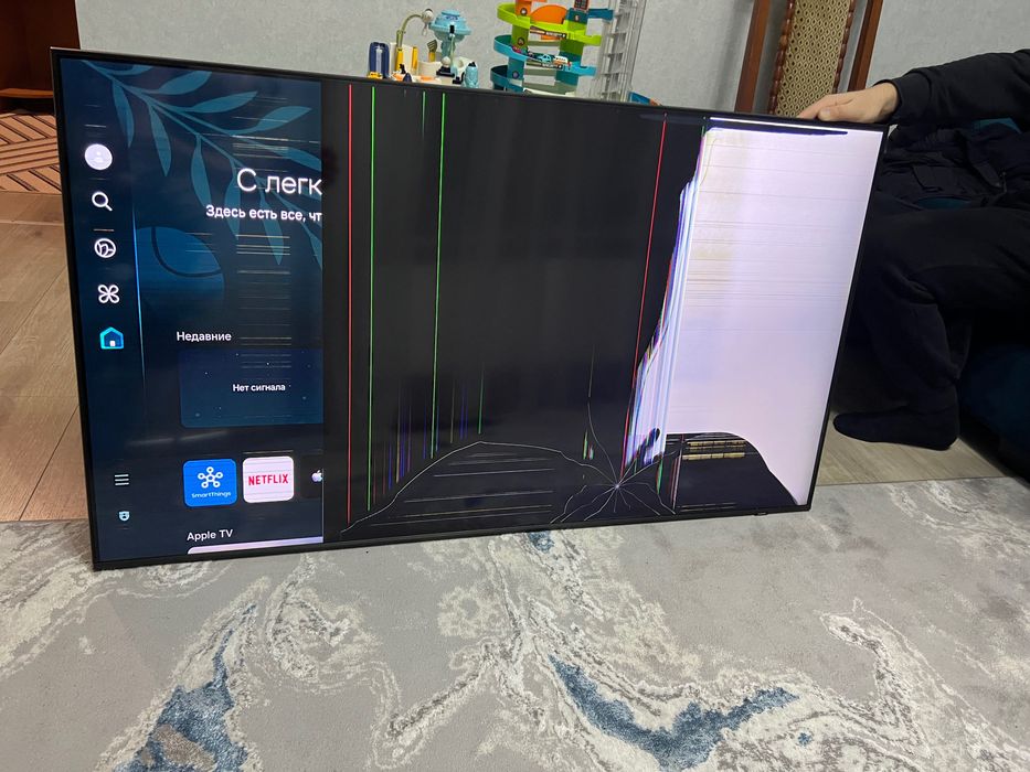 Телевізор самсунг QN70 на запчастини