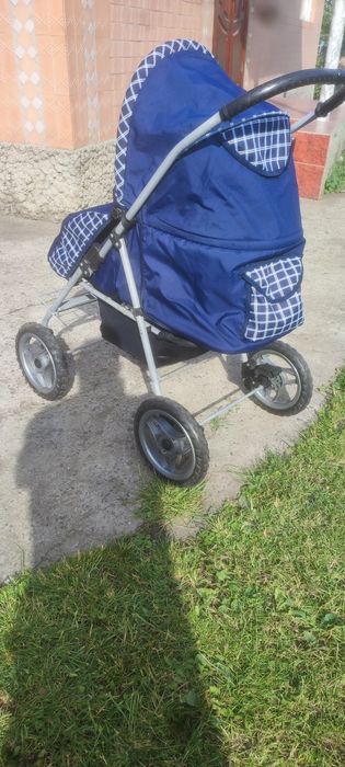Коляска дитяча в гарному стані