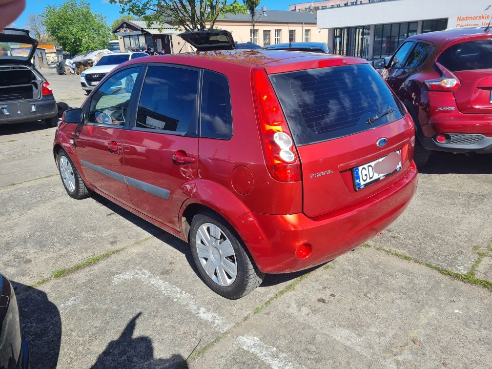 Ford Fiesta 1,4TDCi bdb stan Klima 2xkluczyk