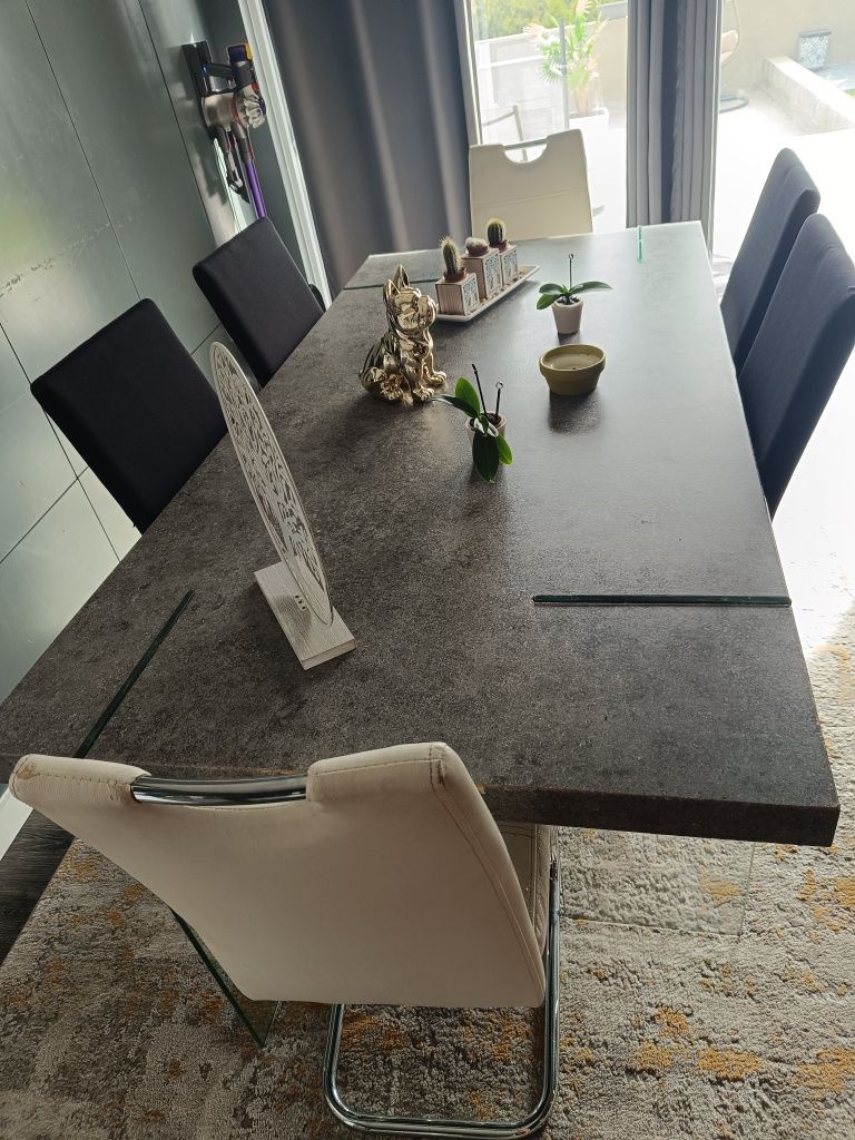 Mesa de jantar para 6 pessoas