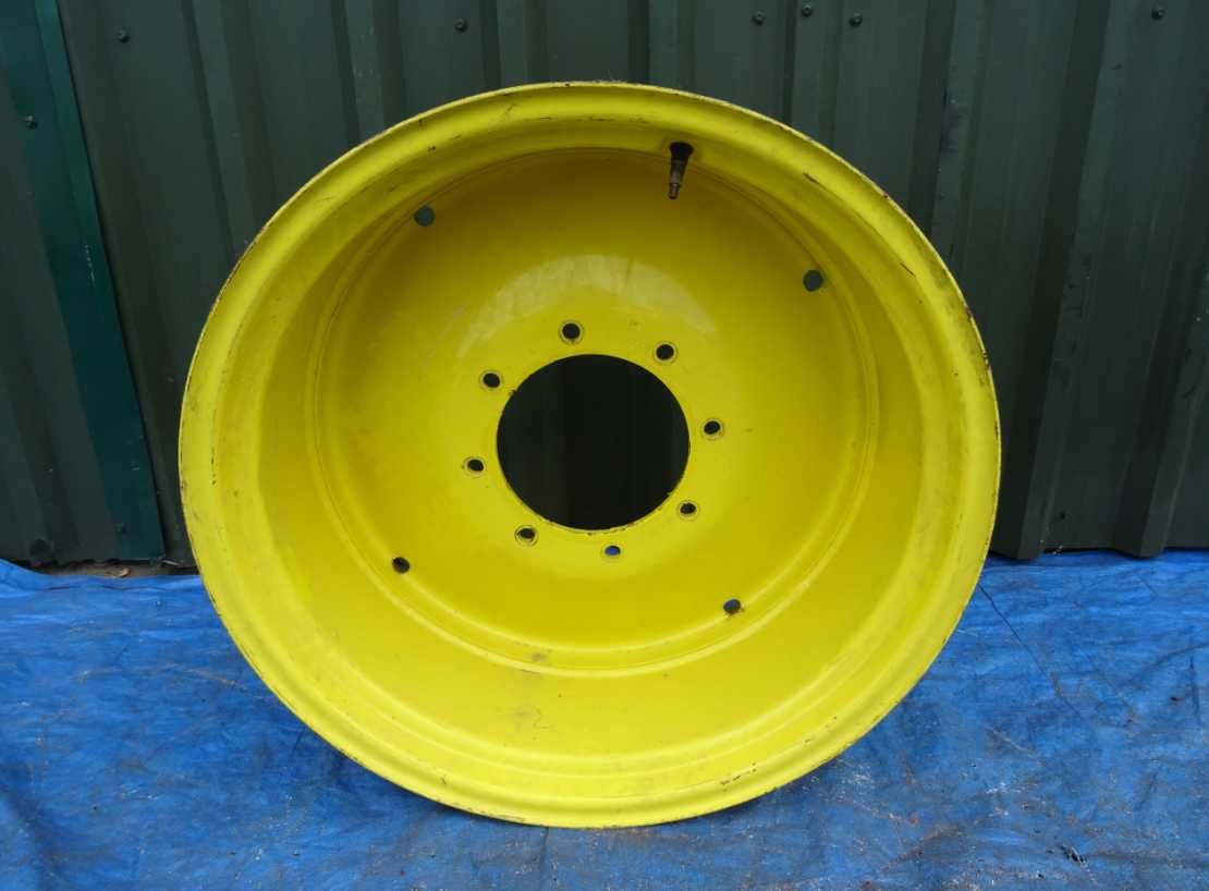 Felga W 12 X 28 Titan  12.4 12,4 R - 28