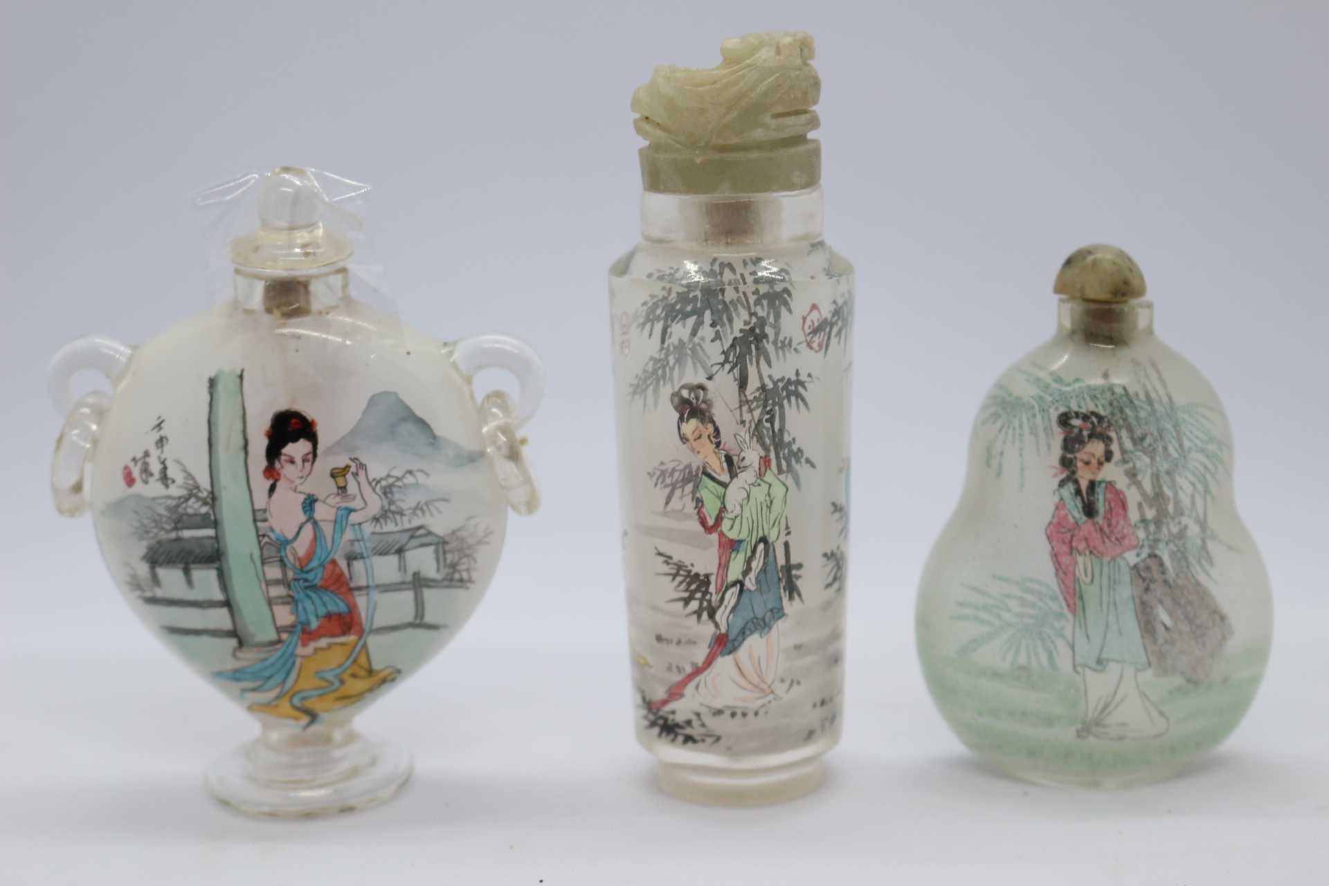 Snuff Bottle em Vidro Pintura interior Figuras Dinastia Qing XX
