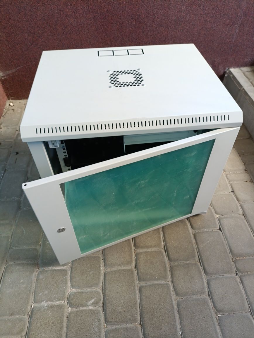 Серверна шафа, стійка 50х60х50 см