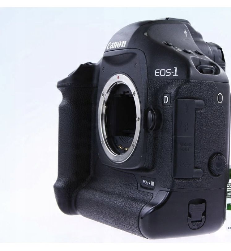 Canon EOS 1D Mark III