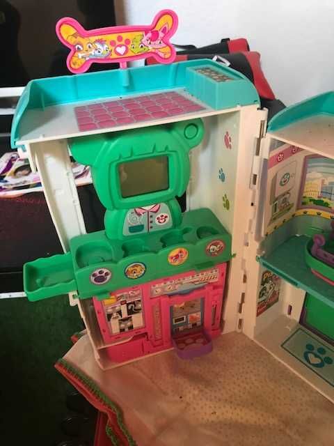 Pinipom - Casa e casa das sereias