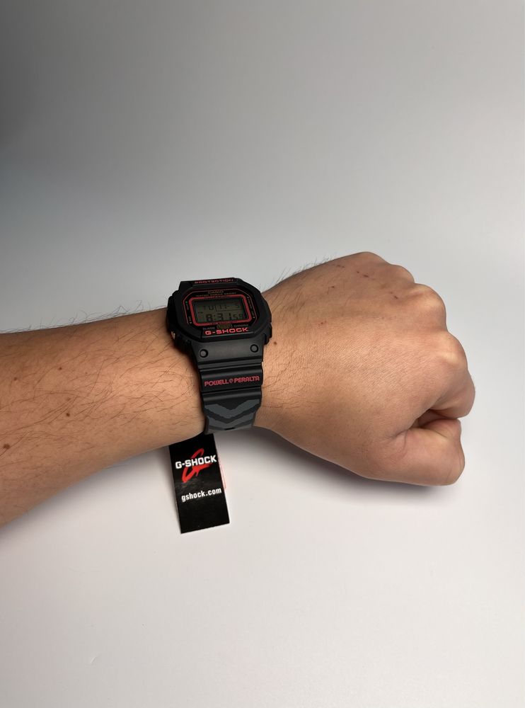Casio dw-5600kh, протиударний годинник касіо, касио джи шок