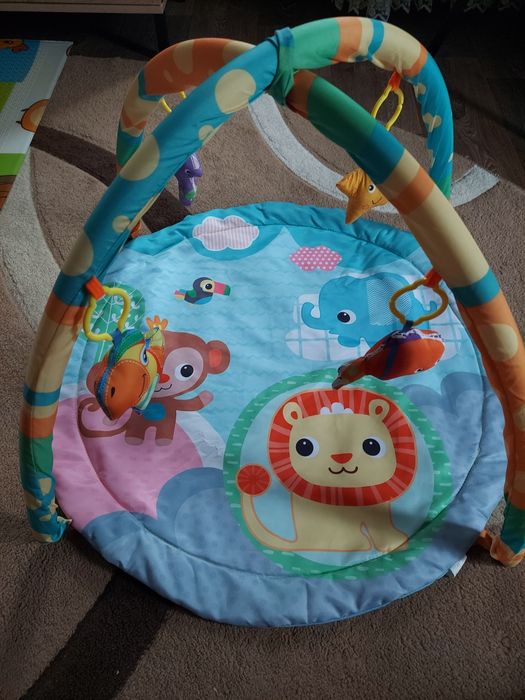 Розвиваючий ігровий  килимок з дугами