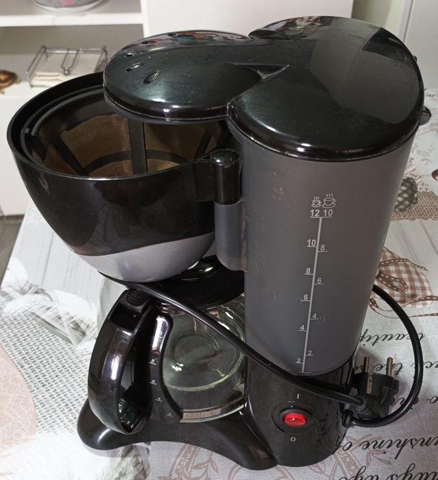 Máquina de café pouco usado