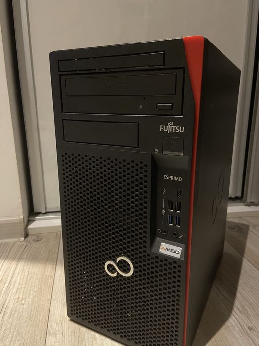 Komputer Fujitsu i5 7gen / SSD 256GB / DDR4 / Zasilacz Fujitsu