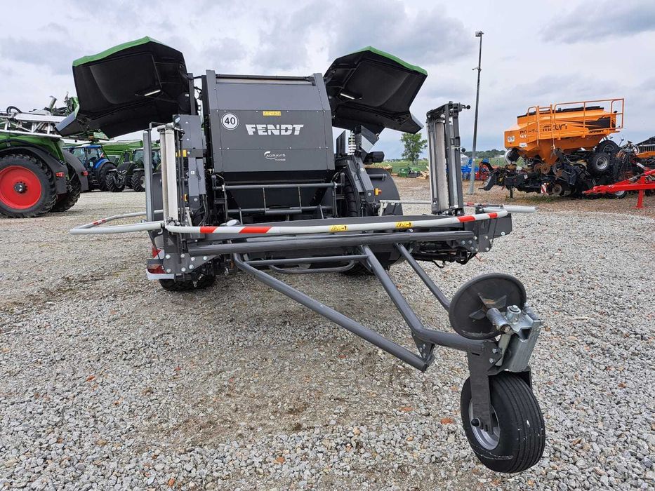Praso-owijarka Fendt Rotana 130 F Combi