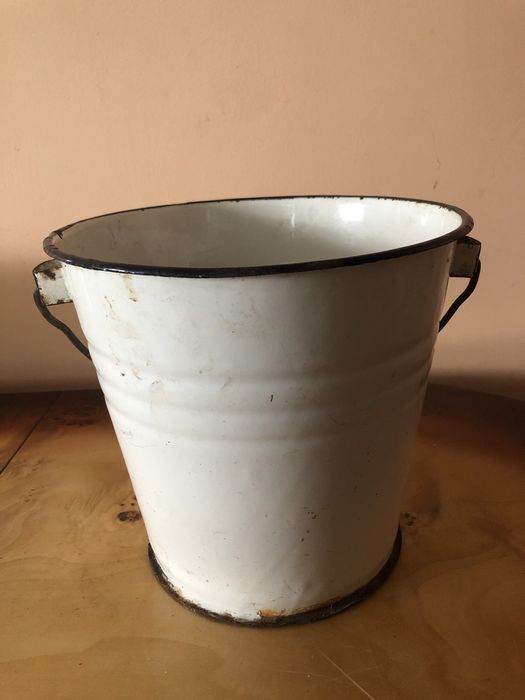 Відро ведро емальоване поливане відерко