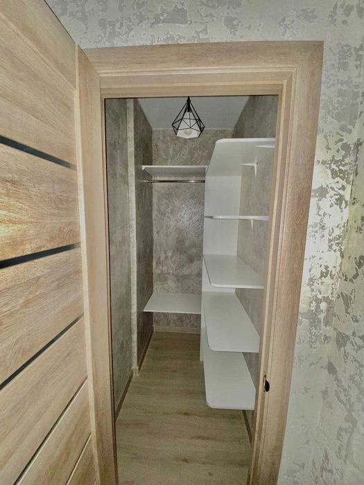 Сдам однокомнатную в Киевском р- не,новострой.