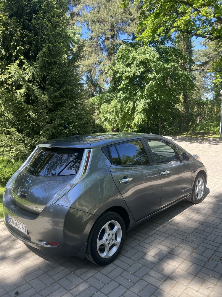 Nissan Leaf 24kW 2014