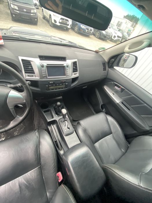 Toyota Hilux Double Cab Life 4x4