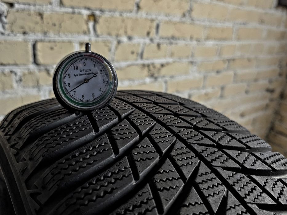 Зимові 205/55r16 Bridgestone | 2023 | 7.5mm | Преміум шини | Ідеальні