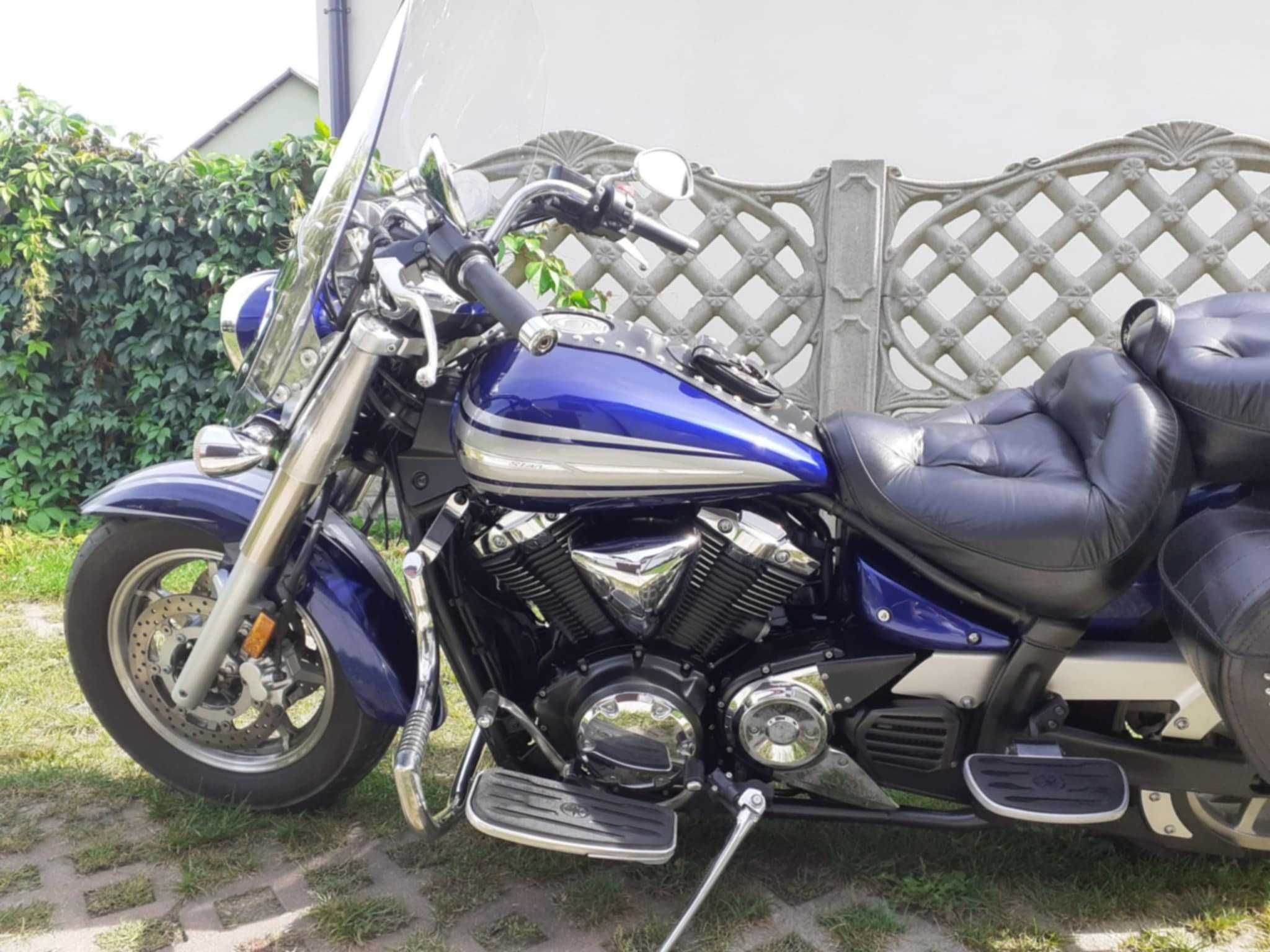 Motocykl Yamaha XVS 1300