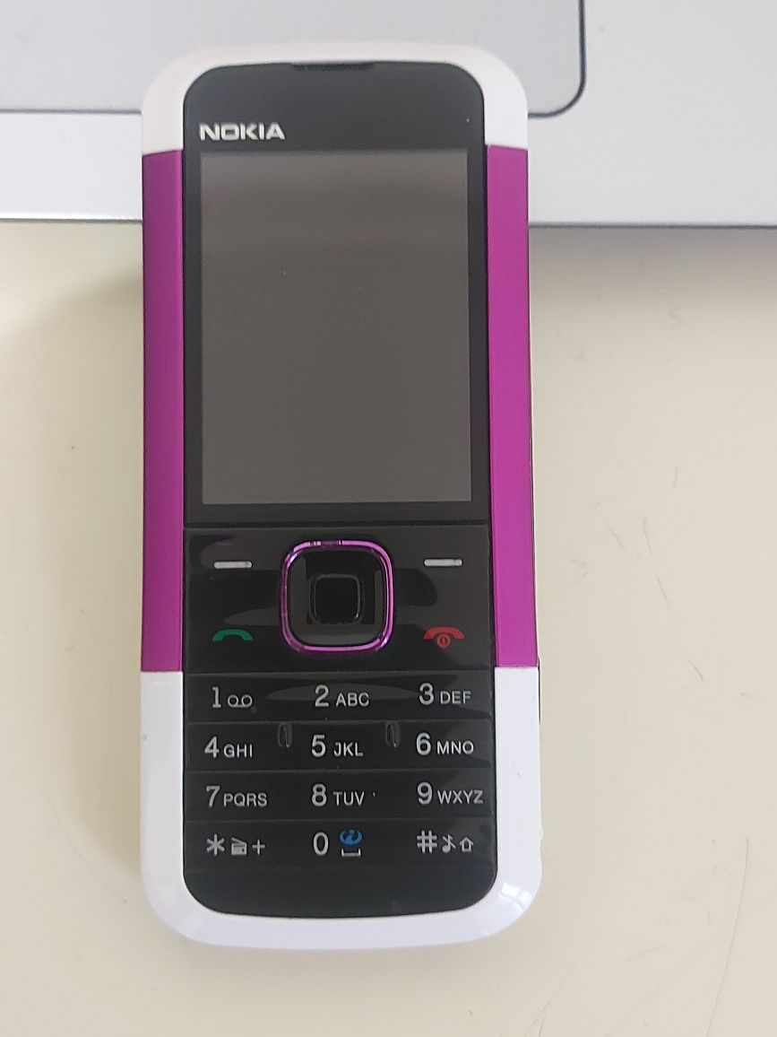 Nokia 5000d-2 com carregador