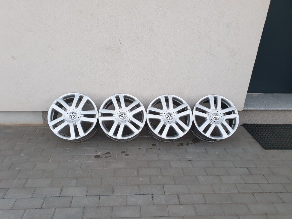 Alufelgi 17" vw audi skoda 5X112 7Jx17H2 ET54 alu passat felgi golf