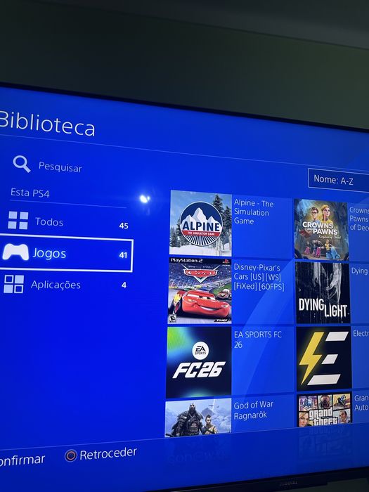 Playstation 4 de 1tb + 2 Comandos + Jogos