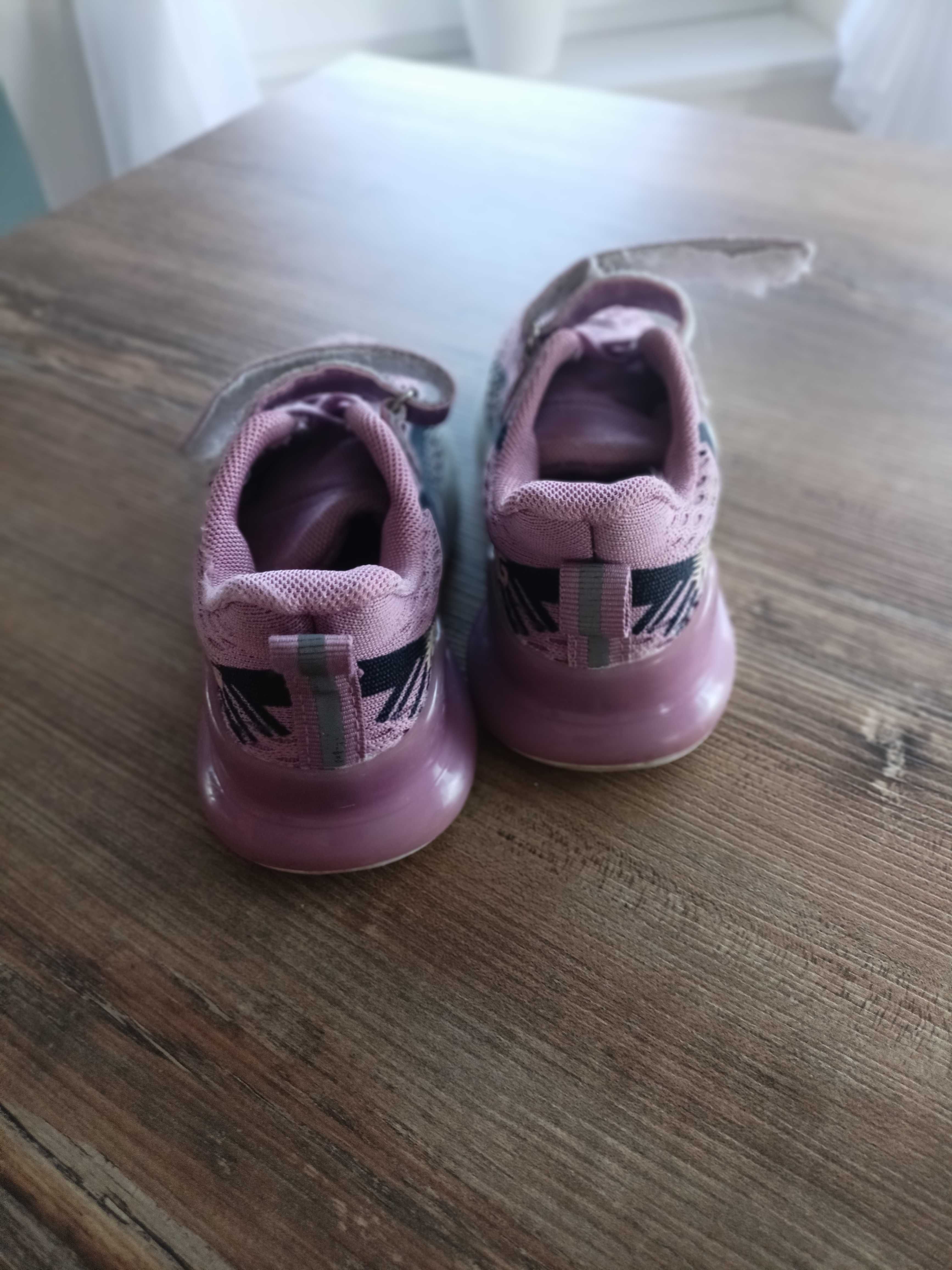 Buty sportowe adidasy dziewczynka 28