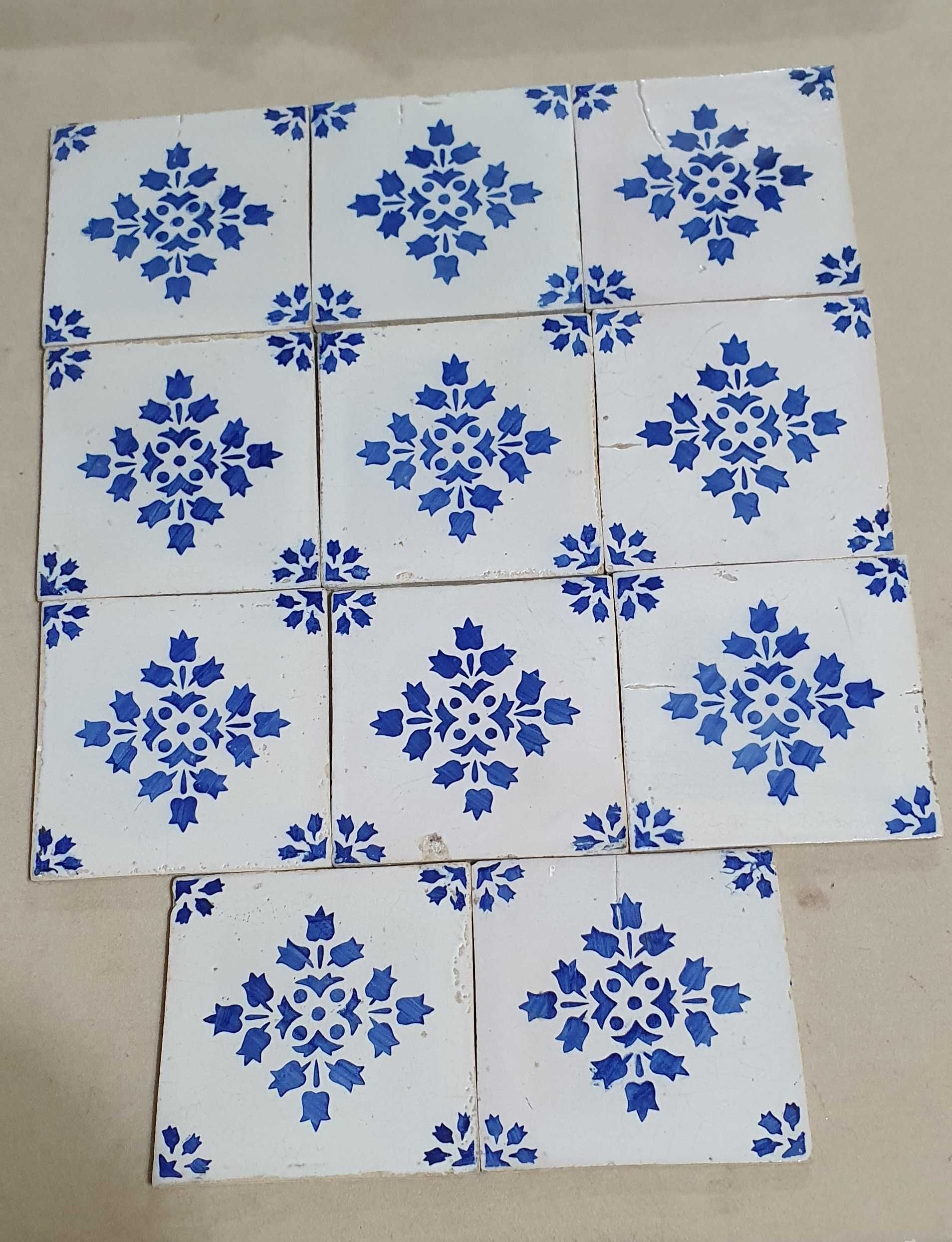 Azulejos artesanais centenários