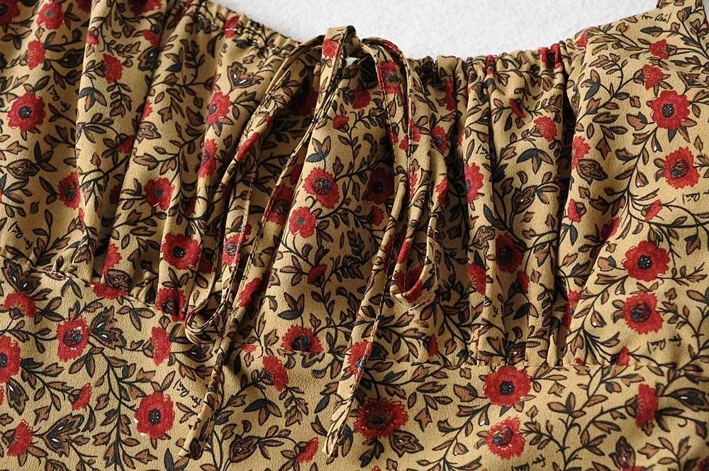 Vestido de Verão c/ padrões florais vintage - bege/vermelho XS-S NOVO!