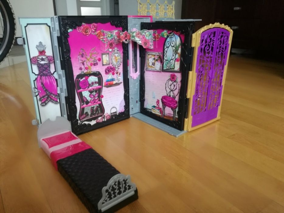 Domek Ever After High