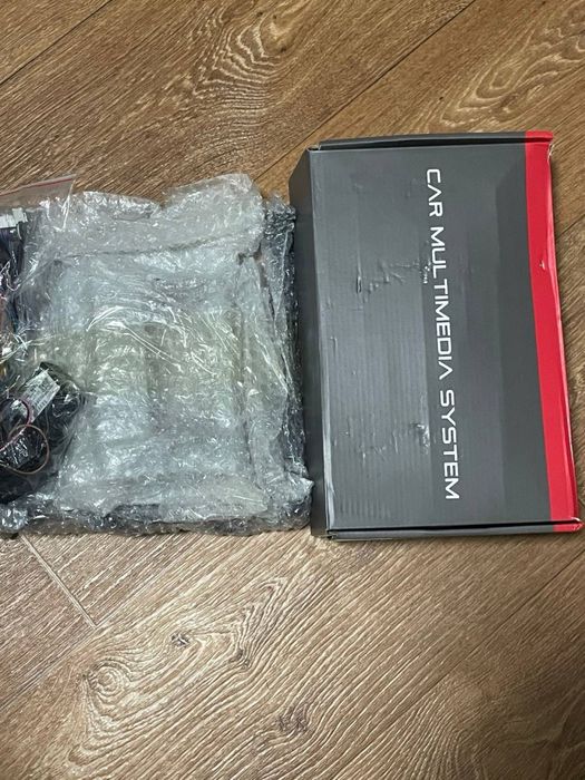 Штатна мультимедійна система 9 дюймів