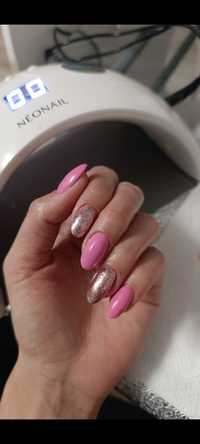 Manicure hybrydowy i żelowy