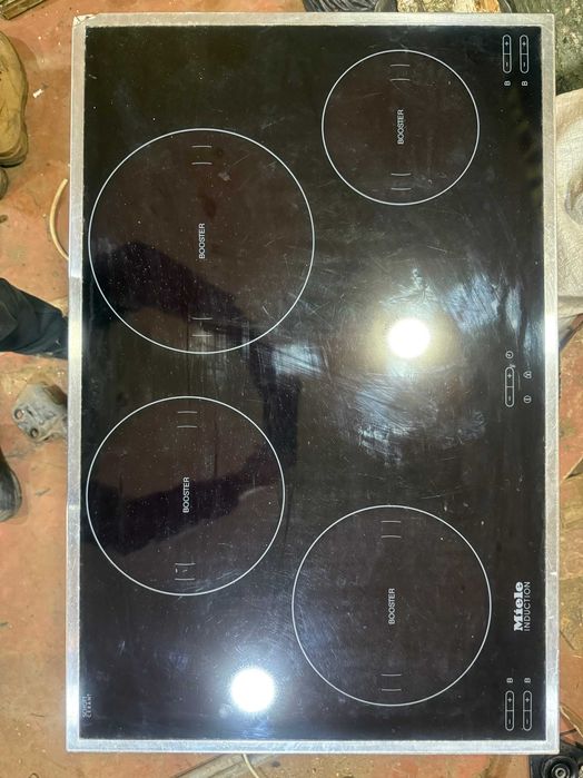 не рабочую варочную поверхность 80х52см, Miele под ремонт,на запчасти