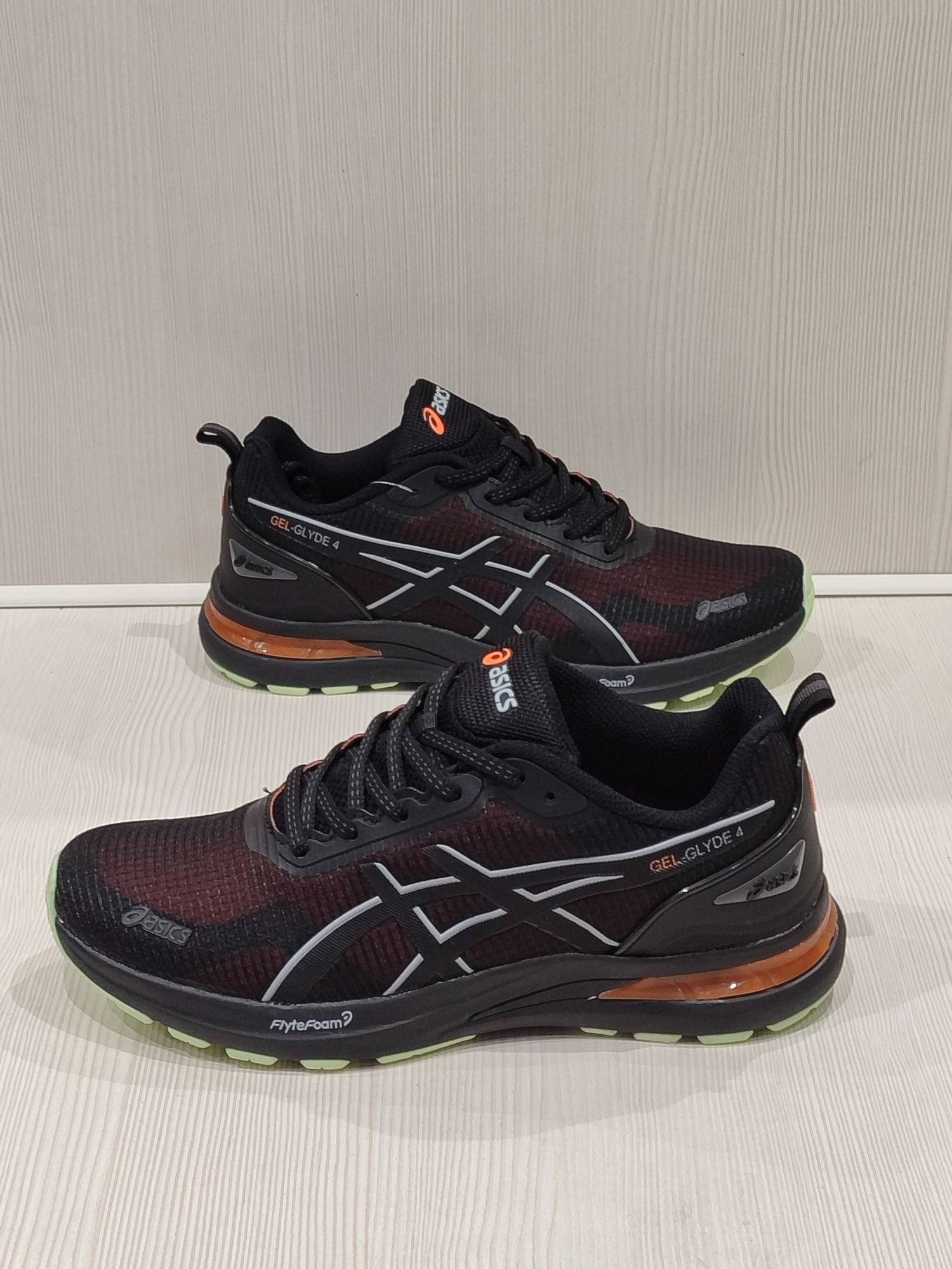 Кросівки чоловічі Asics. 41 р по 45 р.