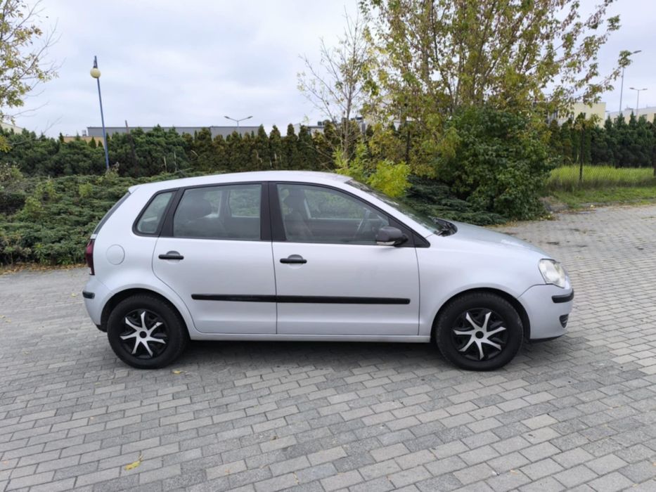 Polo 1.4 Benz bez korozji 2007 rok 5 drzwi. Stan bdb