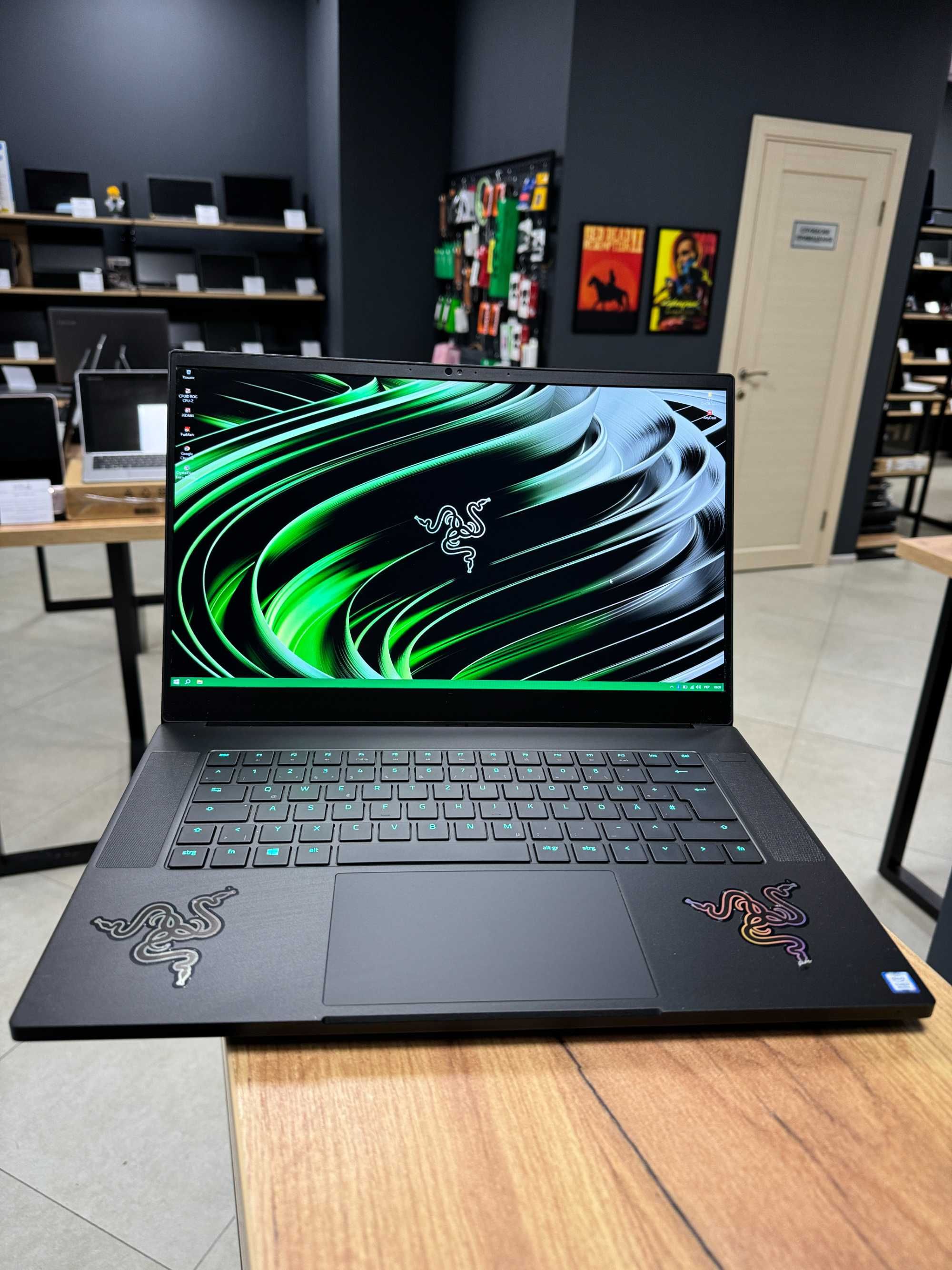 Ігровий Razer Blade 15 - i7 8750H/RTX 2060 6 GB/512 NVME/FHD 144 Гц