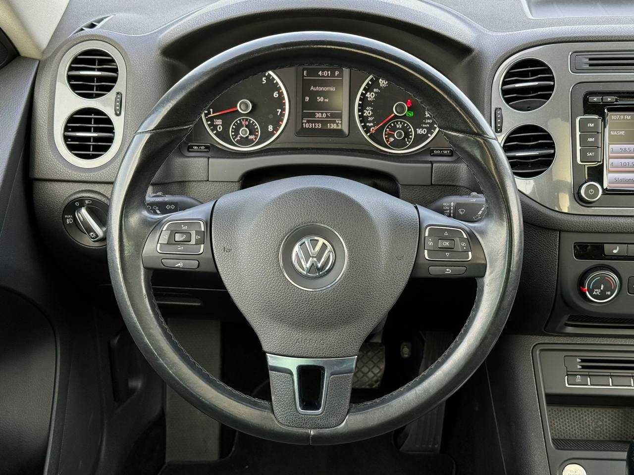 Volkswagen Tiguan 2015 рік, 2.0 бензин, автомат