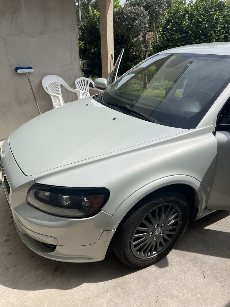 Volvo c30 em bom estado