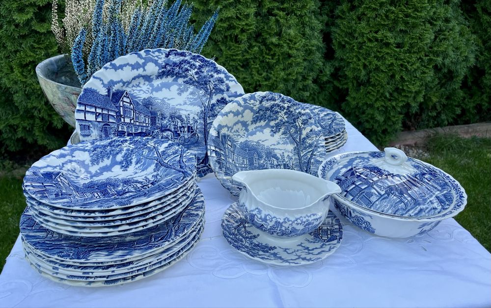 Zestaw obiadowy niebieska porcelana Angielska