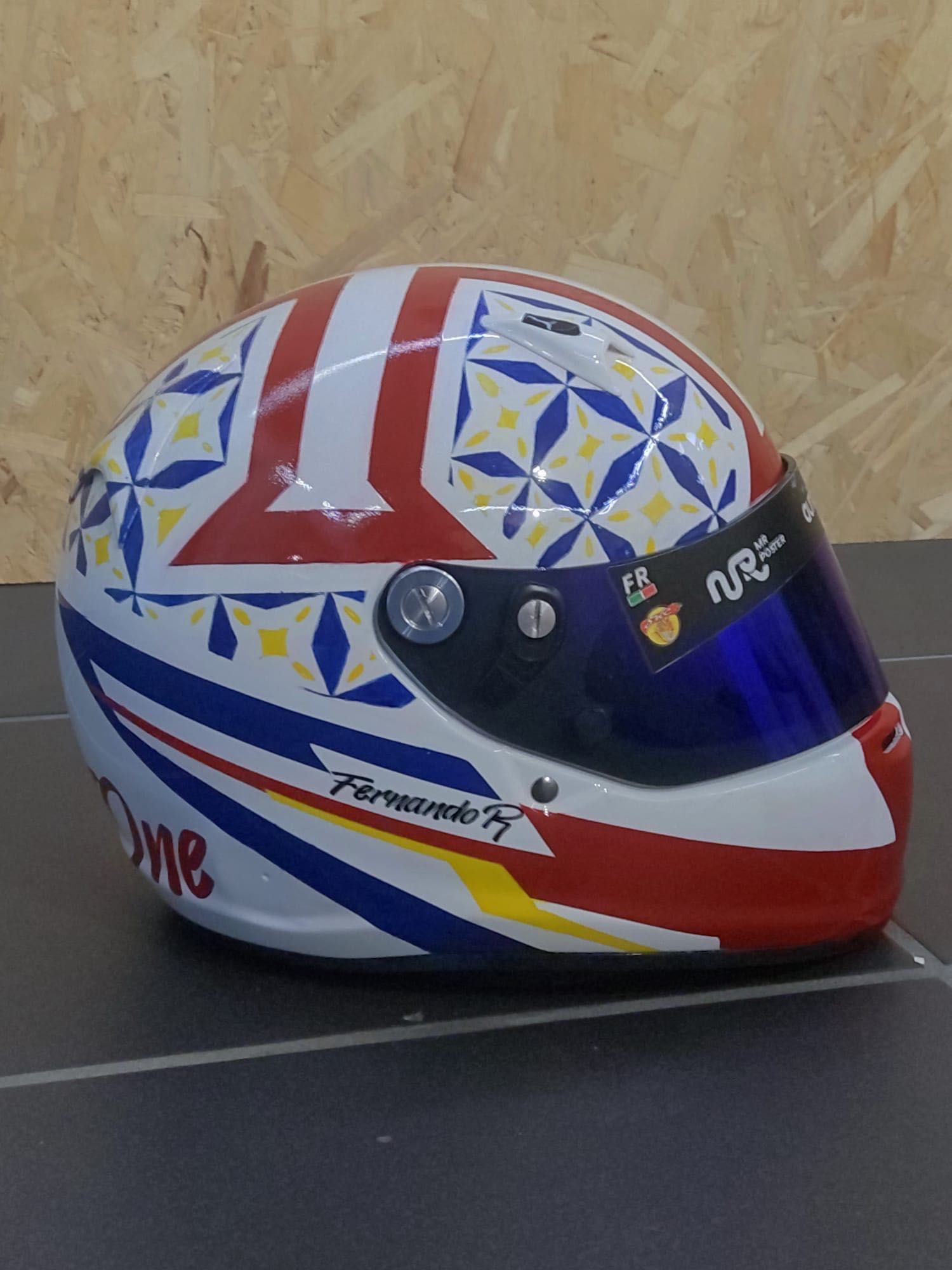 Capacete Arai sk6