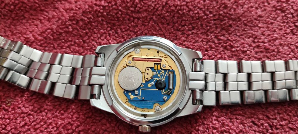 Продам годинник тиссот