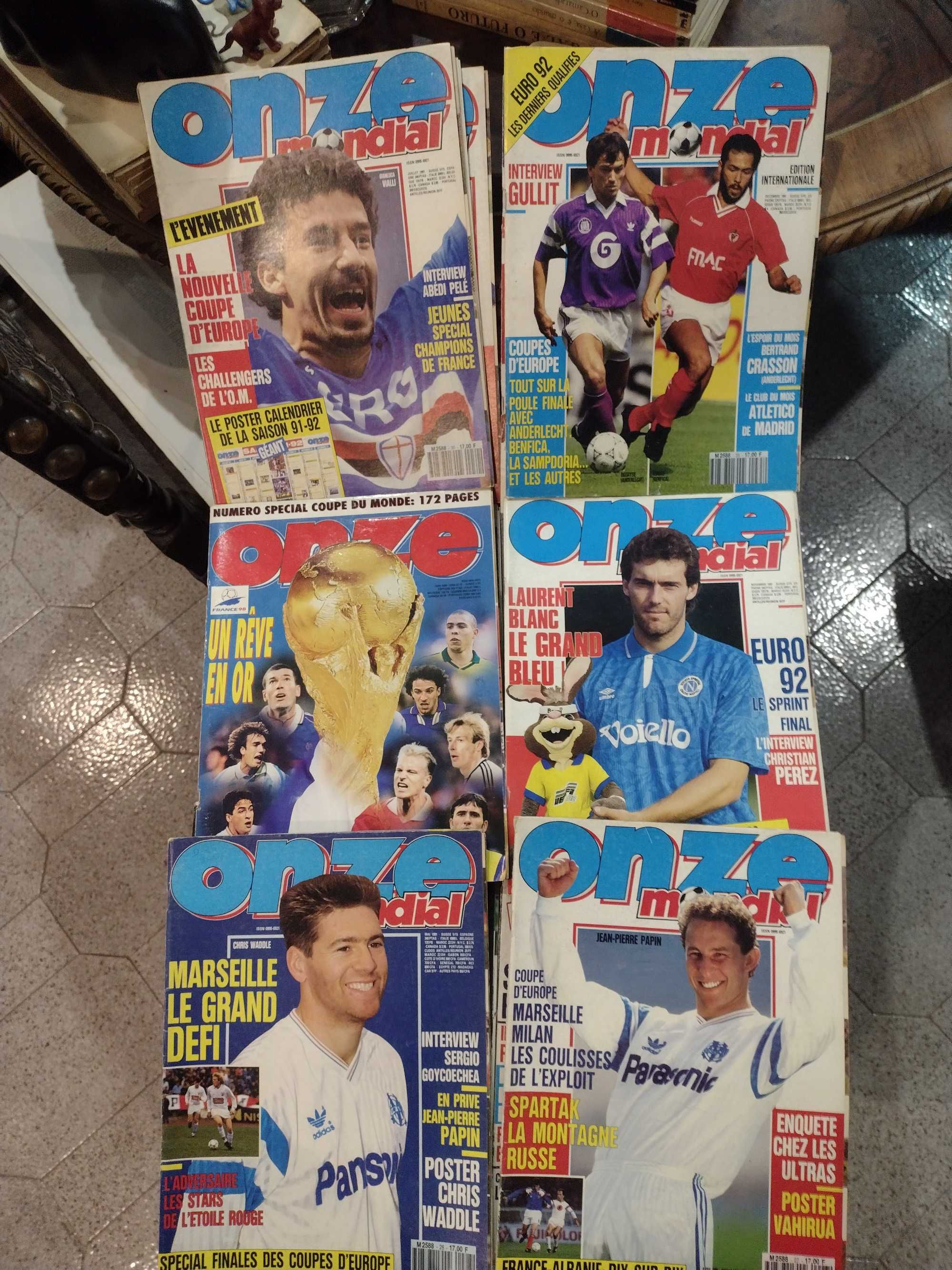 Onze "Revistas de Futebol" 17 unidades