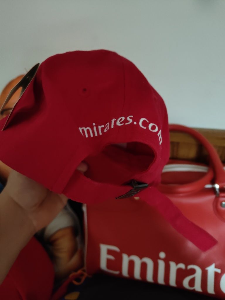 Czapka Emirates Airlines nowa z metką