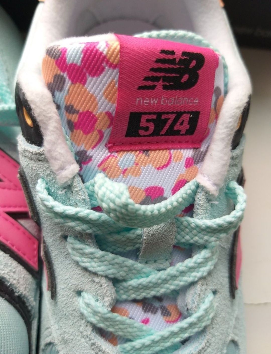 Новые женские кроссовки New Balance GC 574 39p, оригинал.