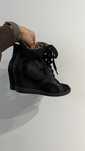 Sneakersy na koturnie Guess, r.37