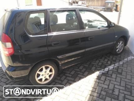 Mitsubishi Space Star do ano de 1999 a 2004