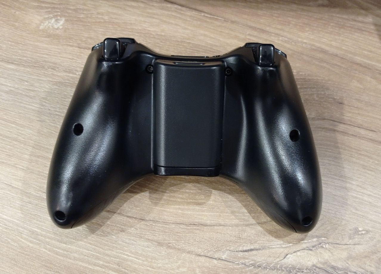 Pad do konsoli Xbox 360