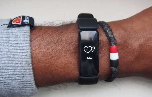 Smartwatch, smartband Fitbit Inspire 2 czarny, super stan bateria!!!