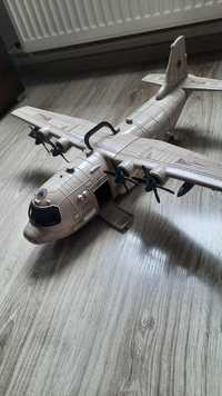 Samolot wojskowy