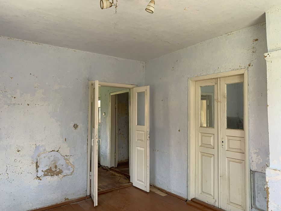 ТЕРМІНОВИЙ ПРОДАЖ добротного будинку зі всіма комунікаціями