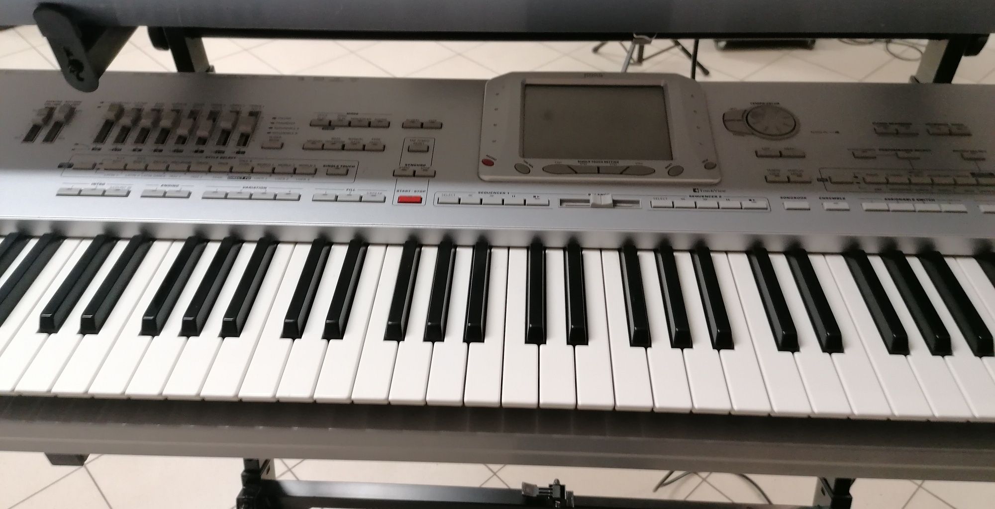 Korg Pa1x pro + twardy case