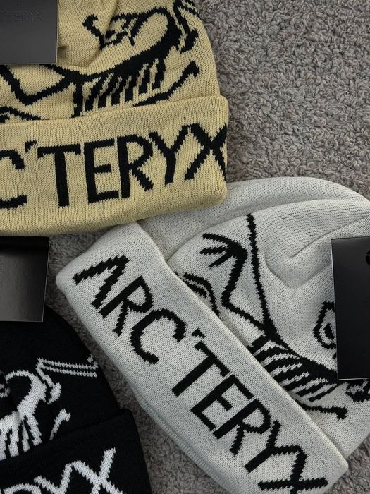 !РОЗПРОДАЖ! Шапка Arcteryx