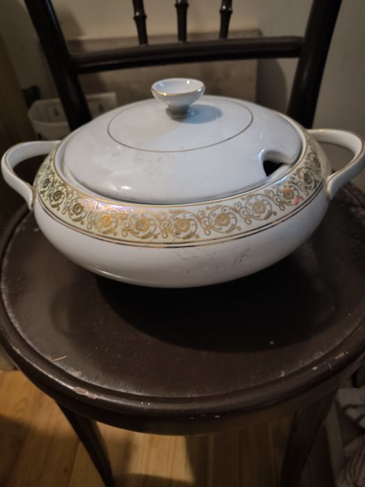 Rzeczy z PRL szkło,meble rtv, rowery, zabawki, itp. sprzedam całość!!